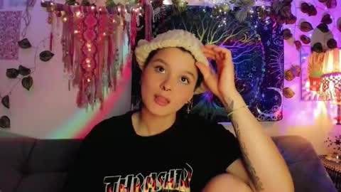 Snapshot of alexiafisher_ chatting on 13, 10, 2025 Alex online show from 13, 10, 2025