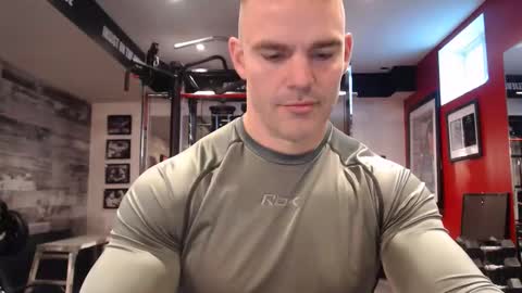 Snapshot of alexiarain chatting on 14, 12, 2025 Alex online show from 14, 12, 2025