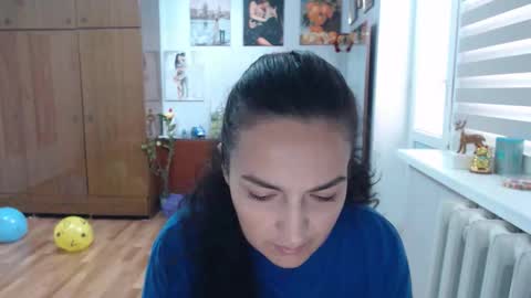 Snapshot of alexismillers chatting on 28, 10, 2025 AlexisMillers online show from 28, 10, 2025