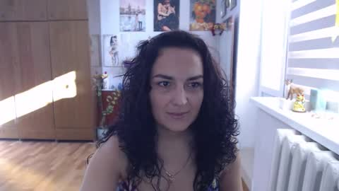 Snapshot of alexismillers chatting on 2, 11, 2025 AlexisMillers online show from 2, 11, 2025