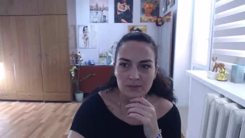 Snapshot of alexismillers chatting on 21, 11, 2025 AlexisMillers online show from 21, 11, 2025