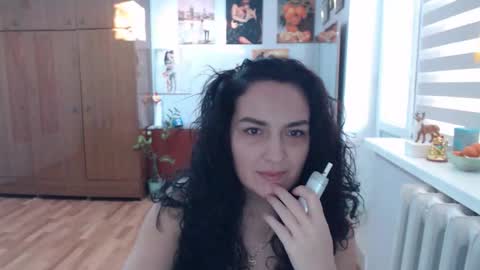 Snapshot of alexismillers chatting on 16, 12, 2025 AlexisMillers online show from 16, 12, 2025