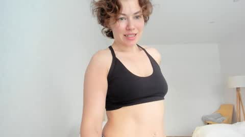 Sosweetcherry online show from 2, 12, 2025