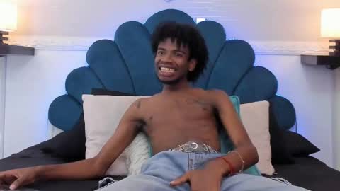 Snapshot of alexjaccob chatting on 4, 10, 2025 Alex Jaccob online show from 4, 10, 2025