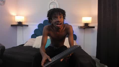 Snapshot of alexjaccob chatting on 20, 10, 2025 Alex Jaccob online show from 20, 10, 2025