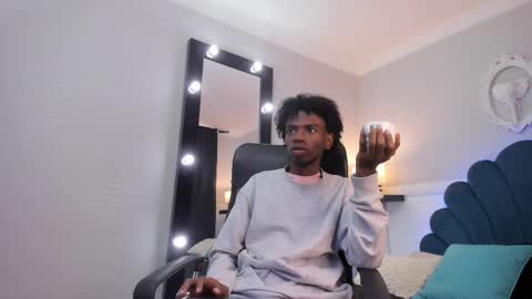 Snapshot of alexjaccob chatting on 1, 11, 2025 Alex Jaccob online show from 1, 11, 2025