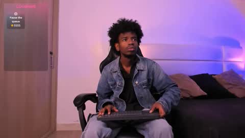 Snapshot of alexjaccob chatting on 24, 11, 2025 Alex Jaccob online show from 24, 11, 2025