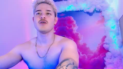 Alex online show from 6, 11, 2025