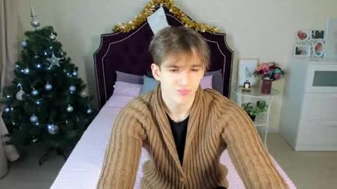 Dennis online show from 30, 12, 2024