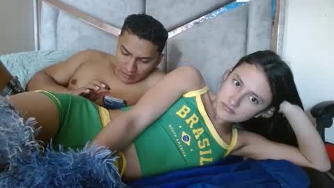 alex y luisa online show from 18, 4, 2026