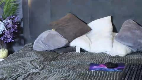 Snapshot of alexxone_ chatting on 8, 6, 2026 Alex online show from 8, 6, 2026