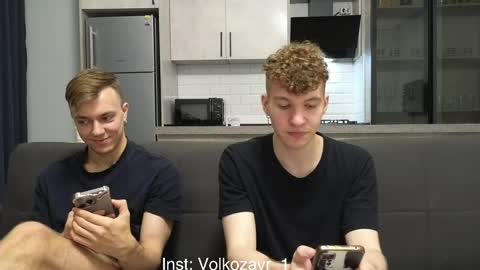Snapshot of alexxx_d chatting on 5, 5, 2026 AlexDimaIgor online show from 5, 5, 2026