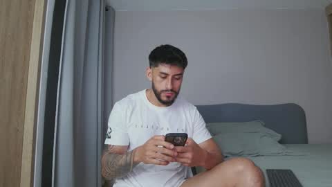 Alex   freelance model  instagram alex b229 online show from 26, 10, 2025