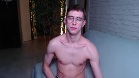 Alfie online show from 8, 11, 2025