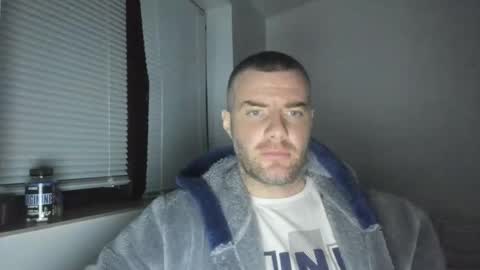 alfiesolomons87 online show from 5, 3, 2025