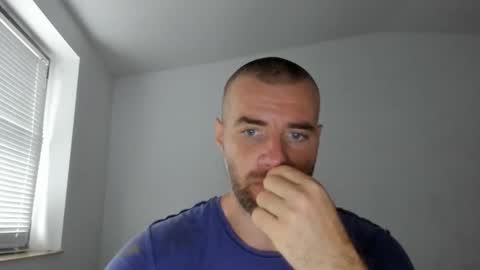 alfiesolomons87 online show from 9, 10, 2025