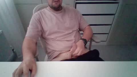 Snapshot of alfo267 chatting on 9, 10, 2025 WorkFromHomeFun online show from 9, 10, 2025