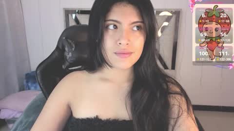 Carolina Join The Fan Club  online show from 14, 9, 2025