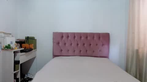 Snapshot of alia054 chatting on 11, 9, 2025 Alia online show from 11, 9, 2025