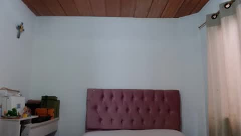 Snapshot of alia054 chatting on 12, 9, 2025 Alia online show from 12, 9, 2025