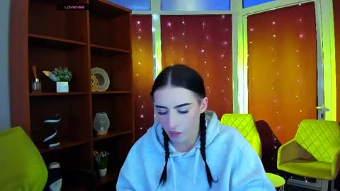 alia skay online show from 8, 3, 2026