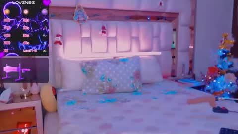 aliana_ross online show from 4, 12, 2025