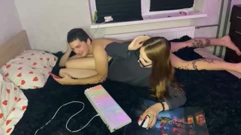 Snapshot of aliatorress chatting on 19, 10, 2025 Robert online show from 19, 10, 2025