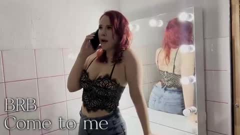 Snapshot of alice_bess chatting on 1, 3, 2025 Alice.....Welcome to my room Lets get to know each other better and have an unforgettable time online show from 1, 3, 2025