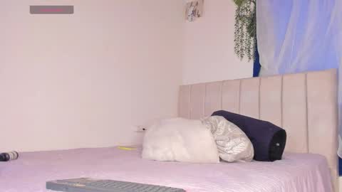 ALICE    Alice guzman online show from 9, 10, 2025