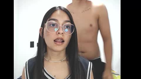 Snapshot of alice_julieta chatting on 4, 11, 2025 Alice Julieta online show from 4, 11, 2025