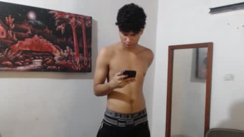 Snapshot of alice_julls chatting on 24, 10, 2025 alice online show from 24, 10, 2025