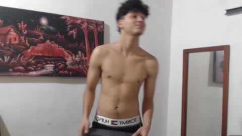 Snapshot of alice_julls chatting on 25, 10, 2025 alice online show from 25, 10, 2025