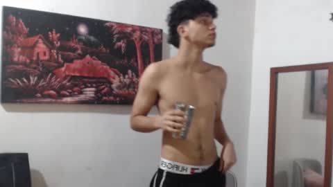 Snapshot of alice_julls chatting on 31, 10, 2025 alice online show from 31, 10, 2025