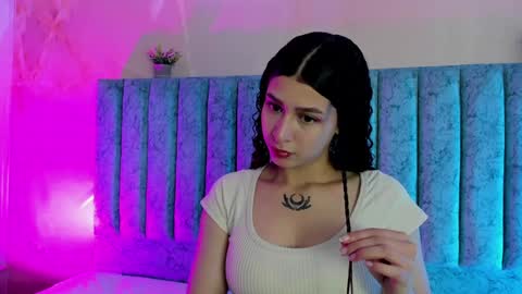 Snapshot of alice_martinez_ chatting on 10, 12, 2024 alice and amber online show from 10, 12, 2024