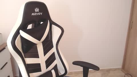 Alice online show from 12, 3, 2025