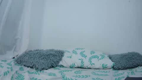 Snapshot of alice_paola chatting on 3, 10, 2025 alice_paola online show from 3, 10, 2025