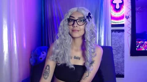 Snapshot of alice_phantom chatting on 14, 9, 2025      online show from 14, 9, 2025