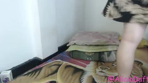 Snapshot of alice_psilocybe_sabina420 chatting on 23, 6, 2026 Alicia Aldara online show from 23, 6, 2026