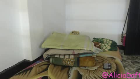 Snapshot of alice_psilocybe_sabina420 chatting on 12, 7, 2026 Alicia Aldara online show from 12, 7, 2026