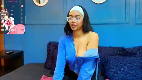 Snapshot of alice_simmons chatting on 3, 11, 2025 alice_simmons online show from 3, 11, 2025