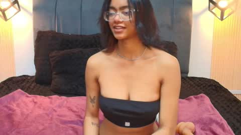 Snapshot of alice_simmons chatting on 29, 11, 2025 alice_simmons online show from 29, 11, 2025