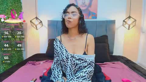 Snapshot of alice_simmons chatting on 16, 12, 2025 alice_simmons online show from 16, 12, 2025