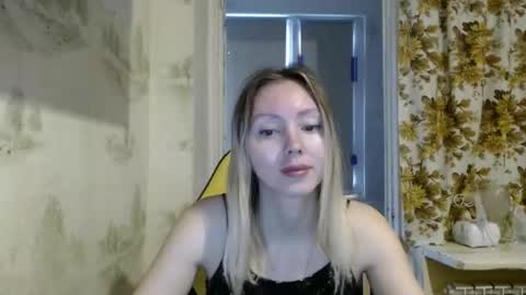 Snapshot of alice_smiles chatting on 7, 4, 2026 Alice smiles online show from 7, 4, 2026