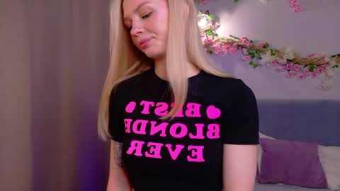 Snapshot of alice_wond chatting on 27, 5, 2026 Alice online show from 27, 5, 2026