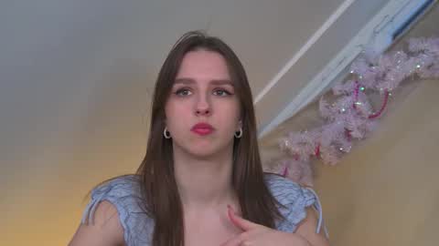 Snapshot of aliceatkin chatting on 15, 1, 2026 Alice online show from 15, 1, 2026