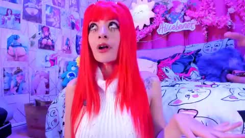 Snapshot of alicebenett_ chatting on 26, 4, 2026 online show from 26, 4, 2026