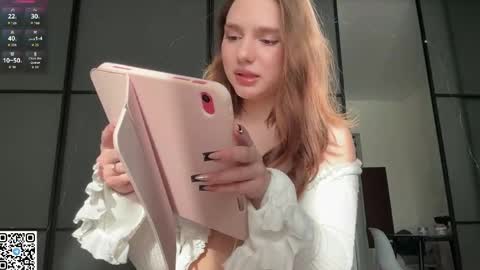 alicebloomxx online show from 30, 3, 2026