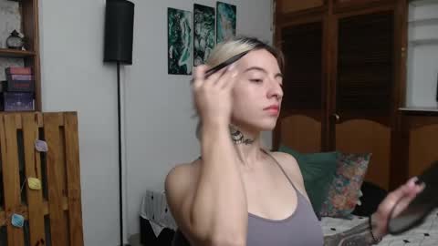 Snapshot of alicee_logan_ chatting on 3, 6, 2026 alicee_logan_ online show from 3, 6, 2026