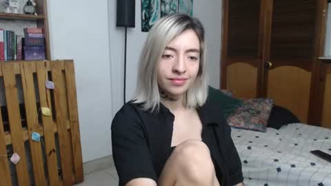 Snapshot of alicee_logan_ chatting on 13, 7, 2026 alicee_logan_ online show from 13, 7, 2026