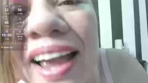 alicee_mature4 online show from 23, 9, 2025